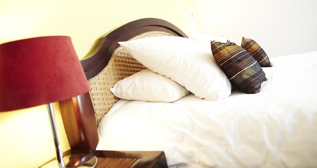 Carnac Lodge Hotel & Spa プルーアルネル エクステリア 写真