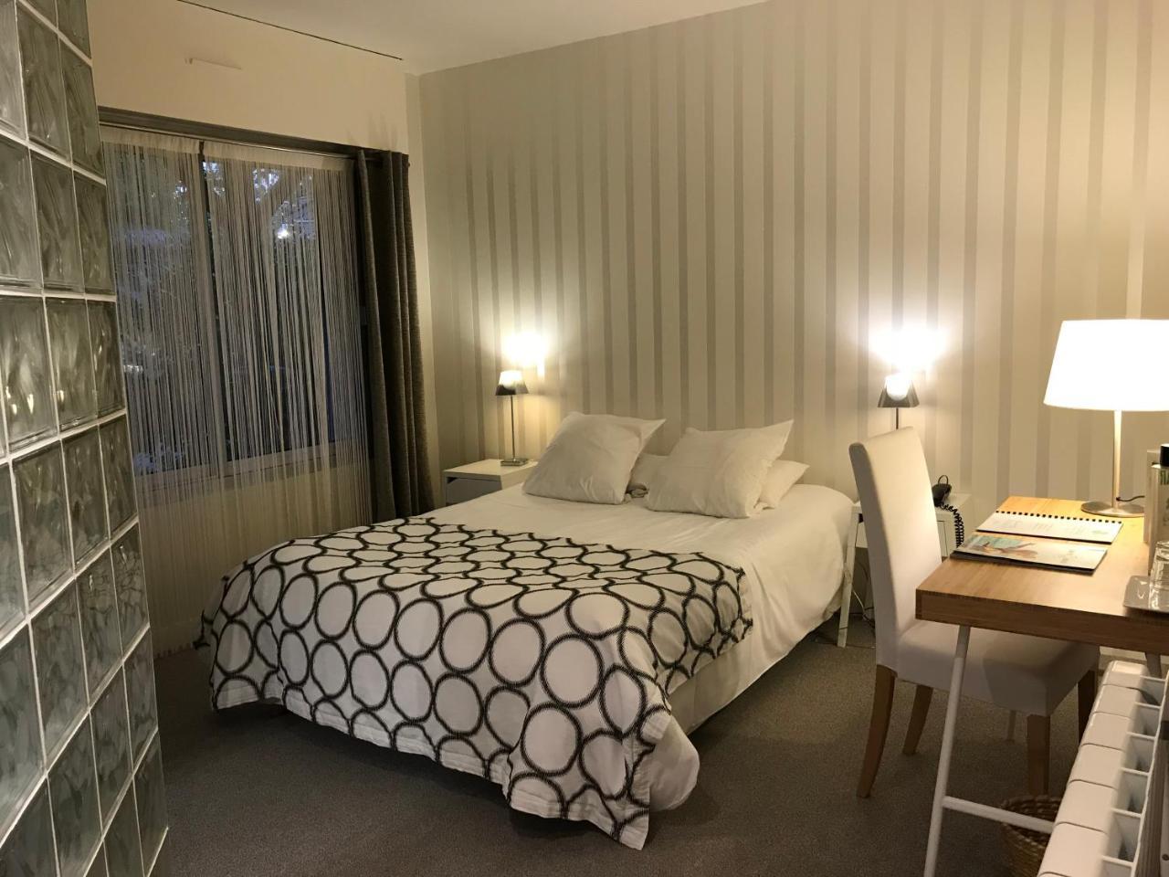 Carnac Lodge Hotel & Spa プルーアルネル エクステリア 写真